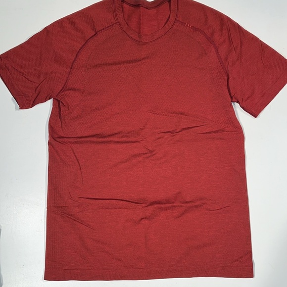 Lululemon Metal Vent Tech Short Sleeve 2.0 Sz S - Picture 2 of 4